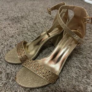 Valenti Franco Glittering Gold Heels